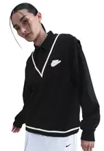 Black/Sail