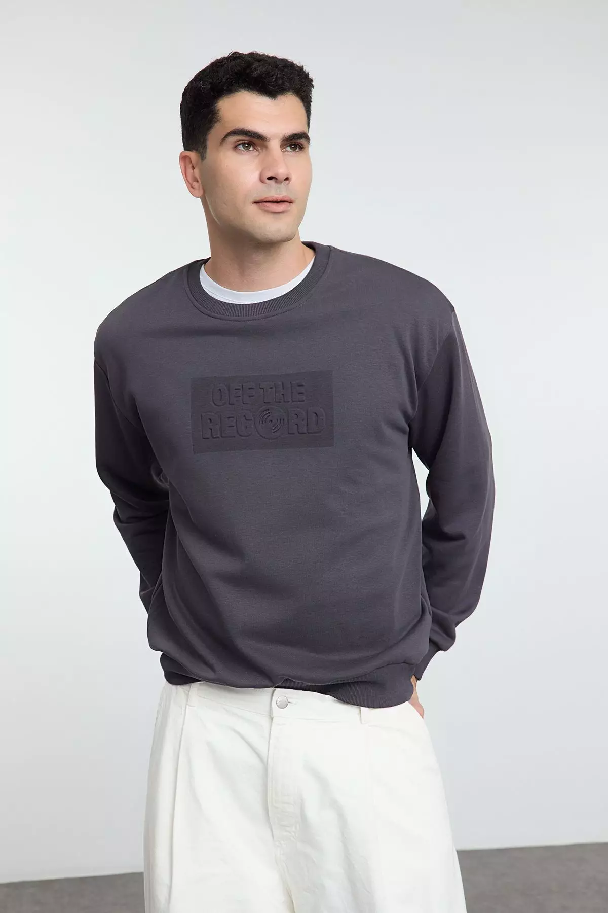 Anthracite Oversize/Wide Cut Embossed Text Printed Non-raised Sweatshirt TMNAW25SW00048