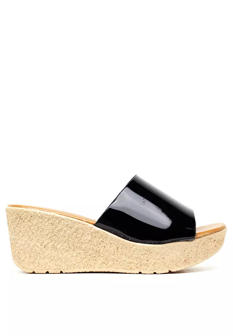 Gianna wedge sandal hot sale