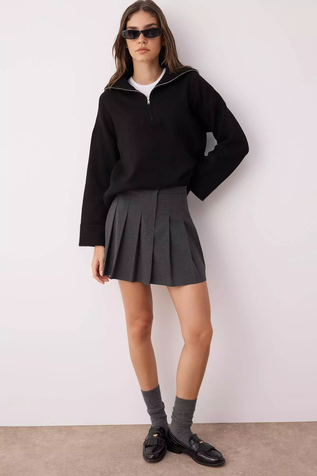 Black Wide Fit Soft Textured Zippered Knitwear Sweater