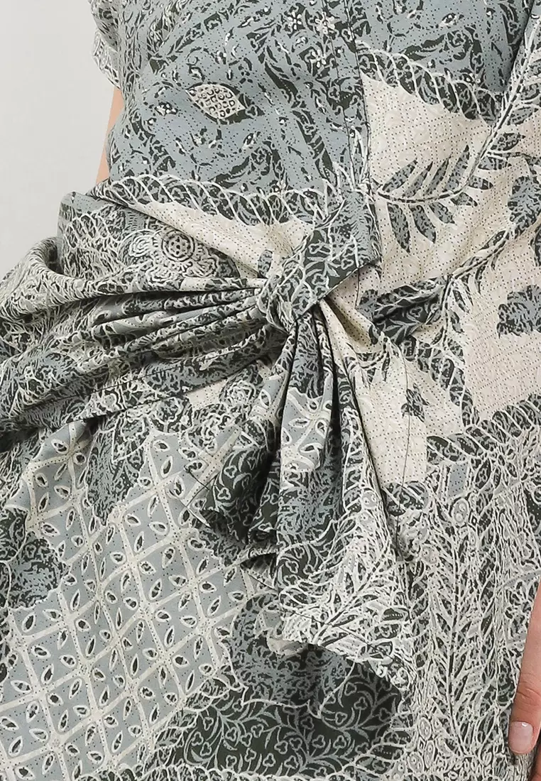 Raine Blouse Batik Katun