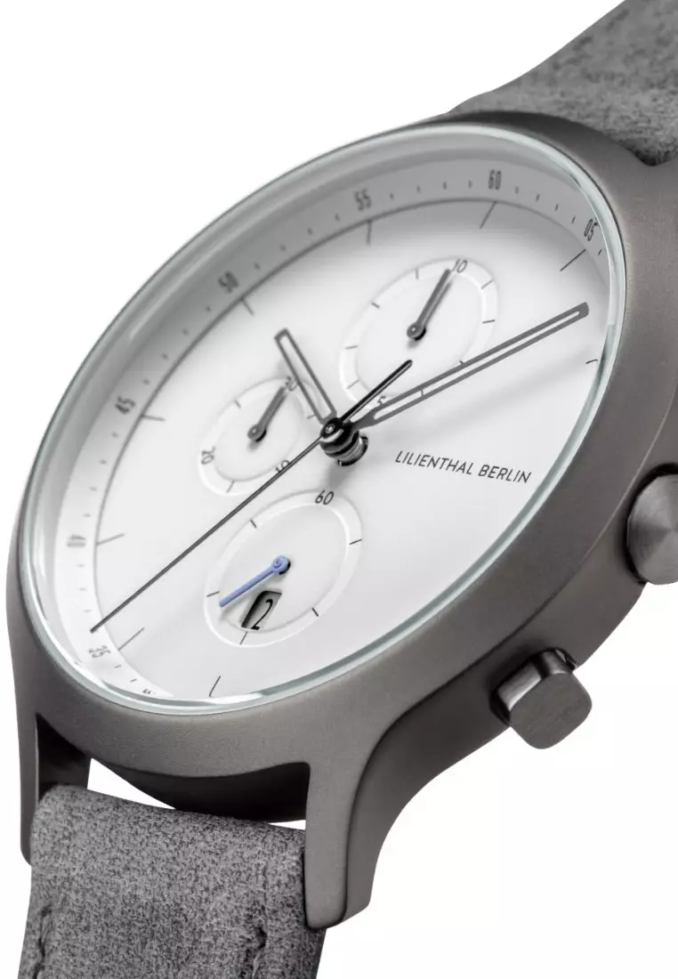 Chronograph Dark Silver White - Leather Strap