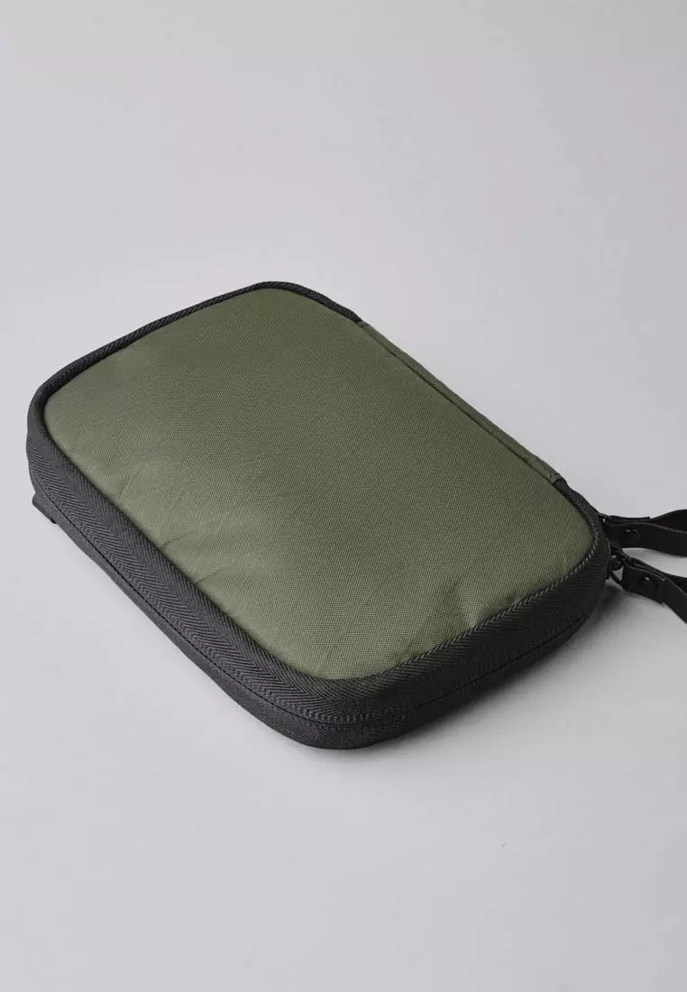 Buy Alpaka Admin Pouch Hook and Loop with Patches Bundle Green XPac