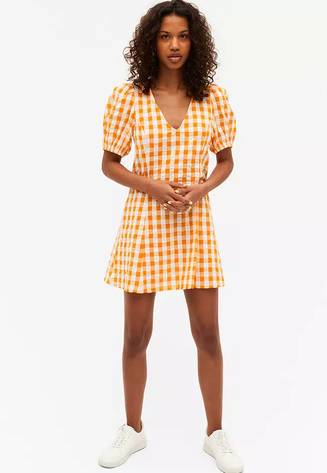 Monki 2024 gingham dress