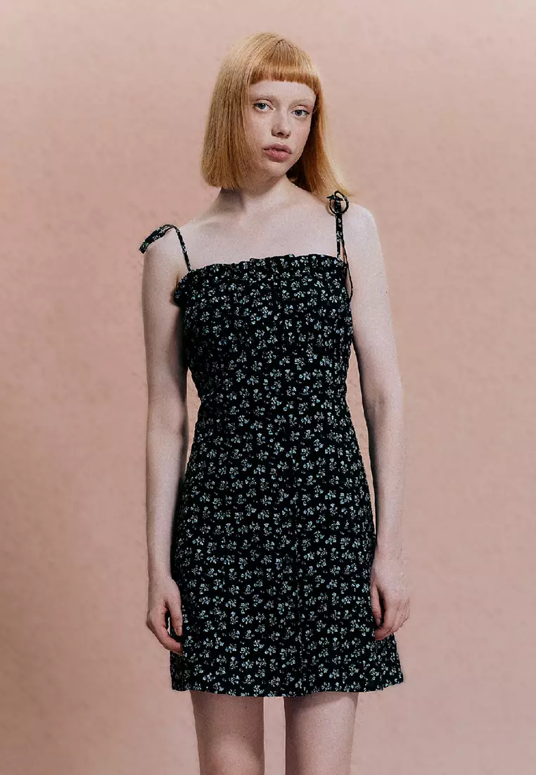 女装时尚小清文艺碎花吊带宝藏连衣裙