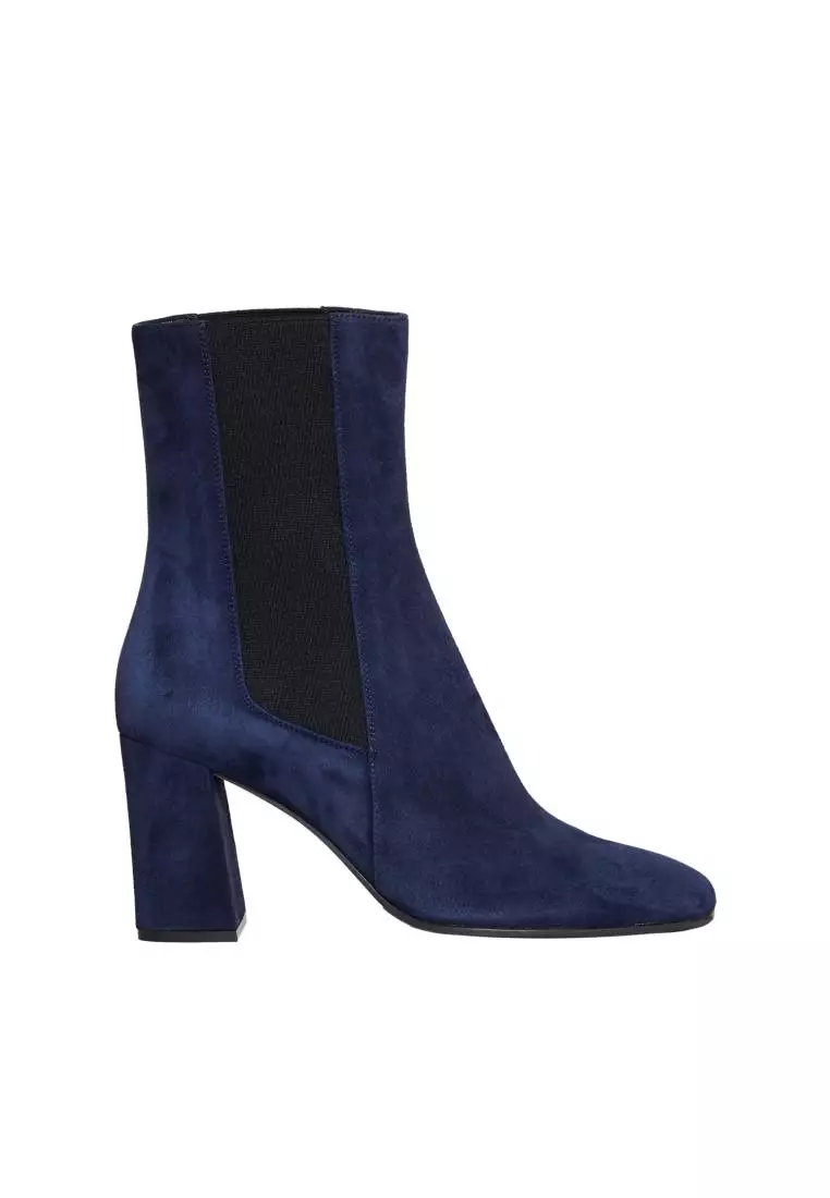 Latest Women Boots | Up to 90% Off @ ZALORA SG