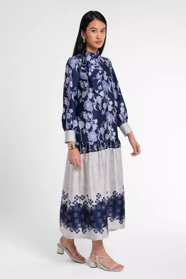 MINIMAL - Jeanna - Gamis Motif Bunga - Blue
