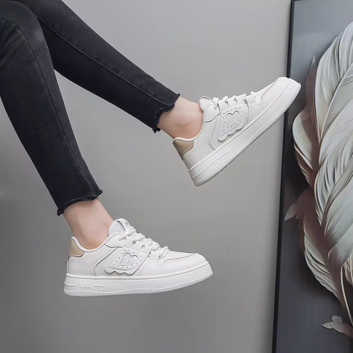 Sepatu Wanita Motif Lucu Kasual Sneakers Cewek Ootd Style Q555