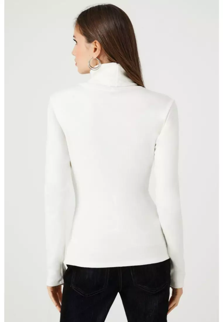 Forever 21 hotsell white turtleneck
