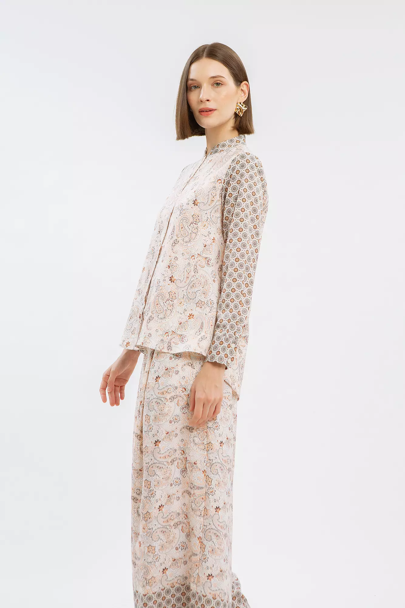 Minimal Adine Blouse Nude WARNA NUDE