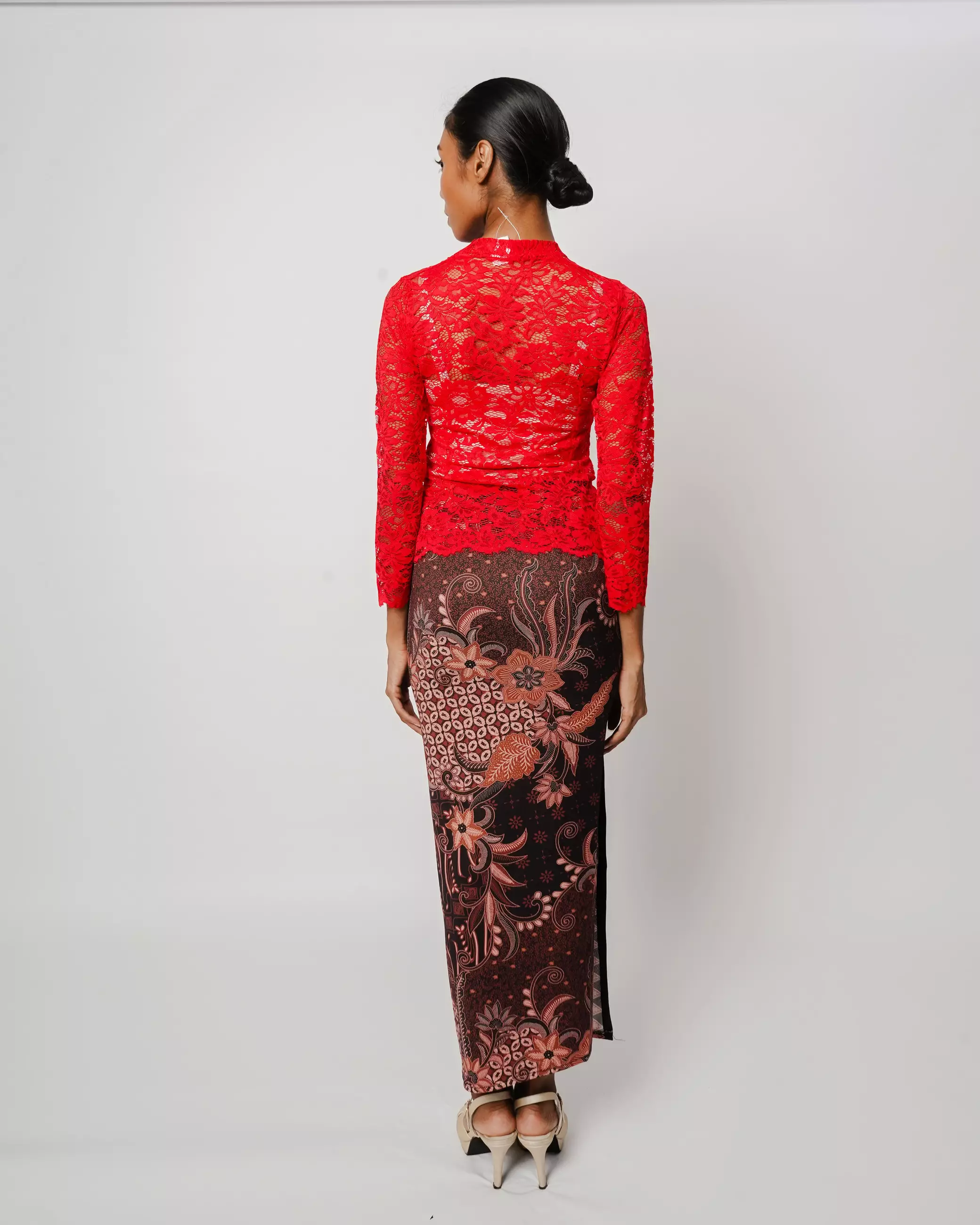 KEBAYA BALI RED