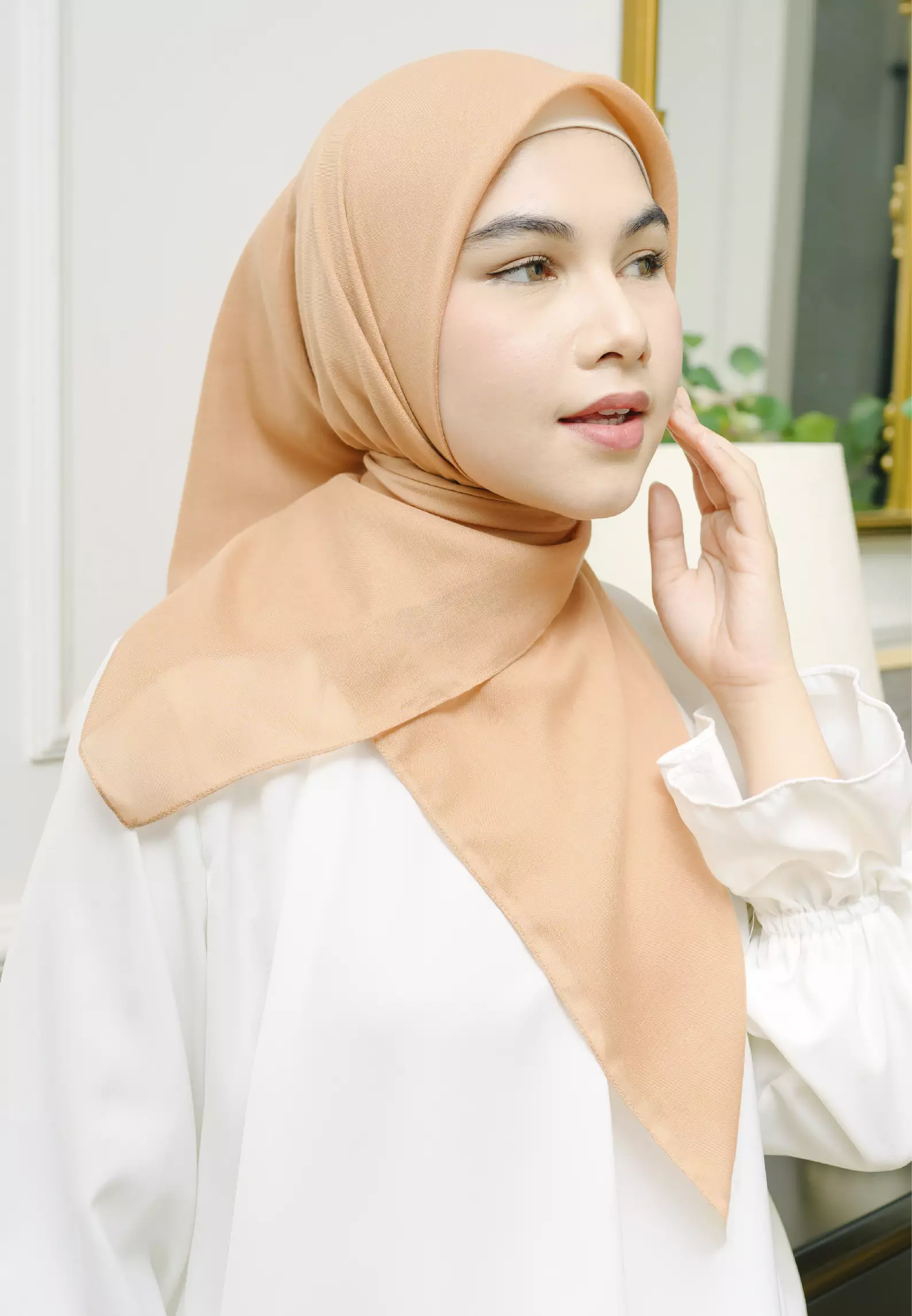 Theya Voal Square Soft Orange