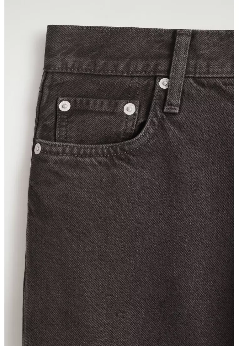 REPRISE STRAIGHT-LEG JEANS