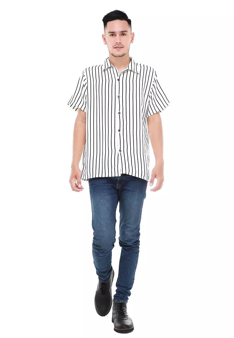 Dwan Atasan Kemeja Pria Vertical Lines Casual Shortsleeve Shirt Material Cotton ORIGINAL - White