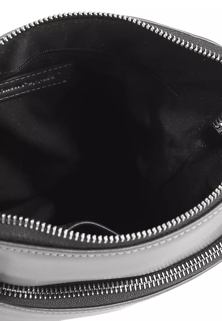 Victor Sling Bag