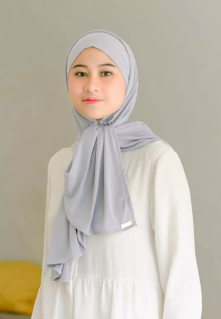 Jenna Instan Light Grey