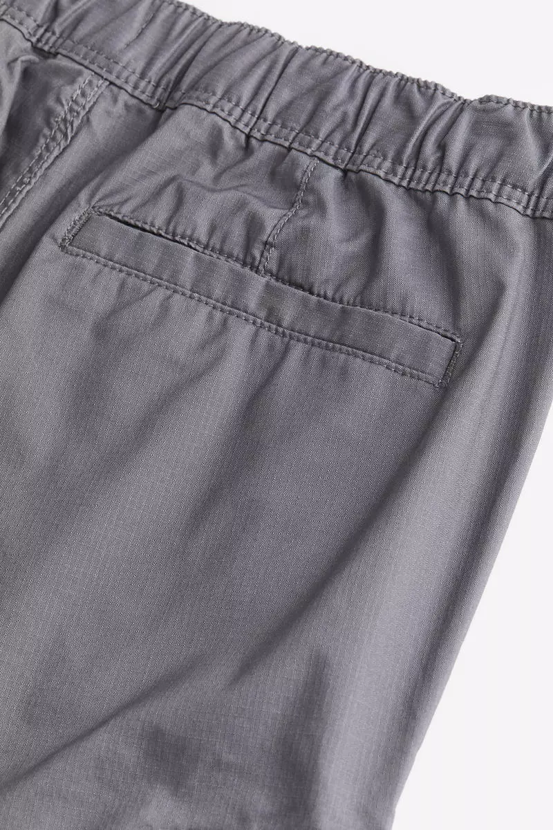 Buy H&M Regular Fit Ripstop cargo trousers Online