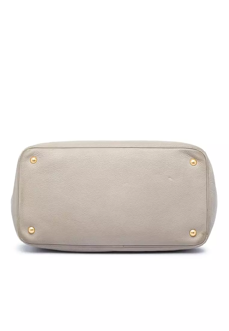 Pre-Loved Prada Vitello Daino Open Convertible Tote