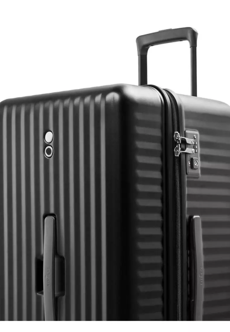 Echolac Celestra Supertrunk 28" Upright Luggage (Black)