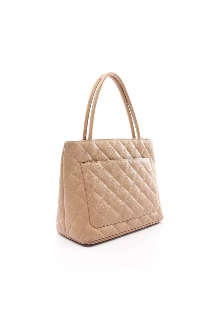 Chanel online tote purse