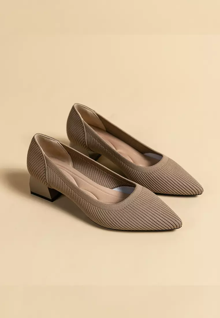 4CM ‌Pointed-toe Fly Knit‌ Chunky Heels‌ TJ1508