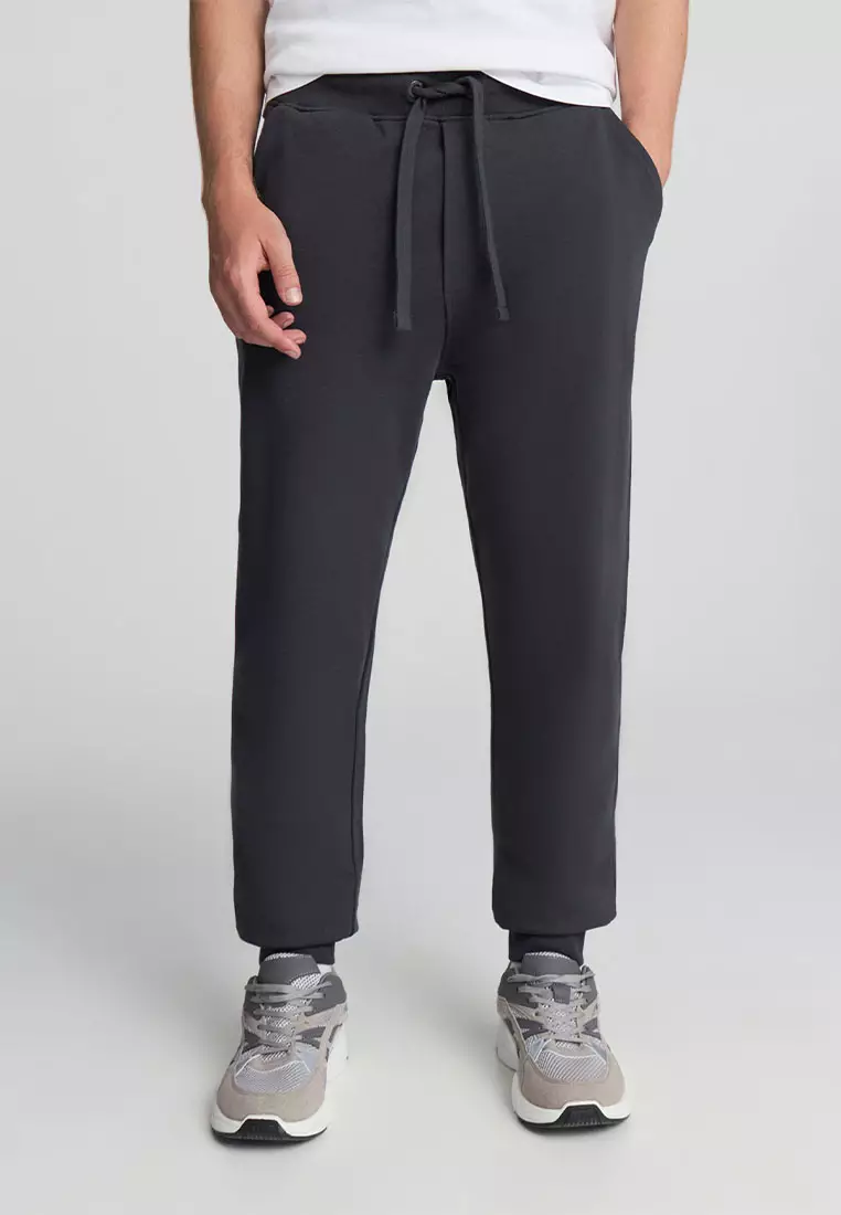 Man Full-Length Gym Pants