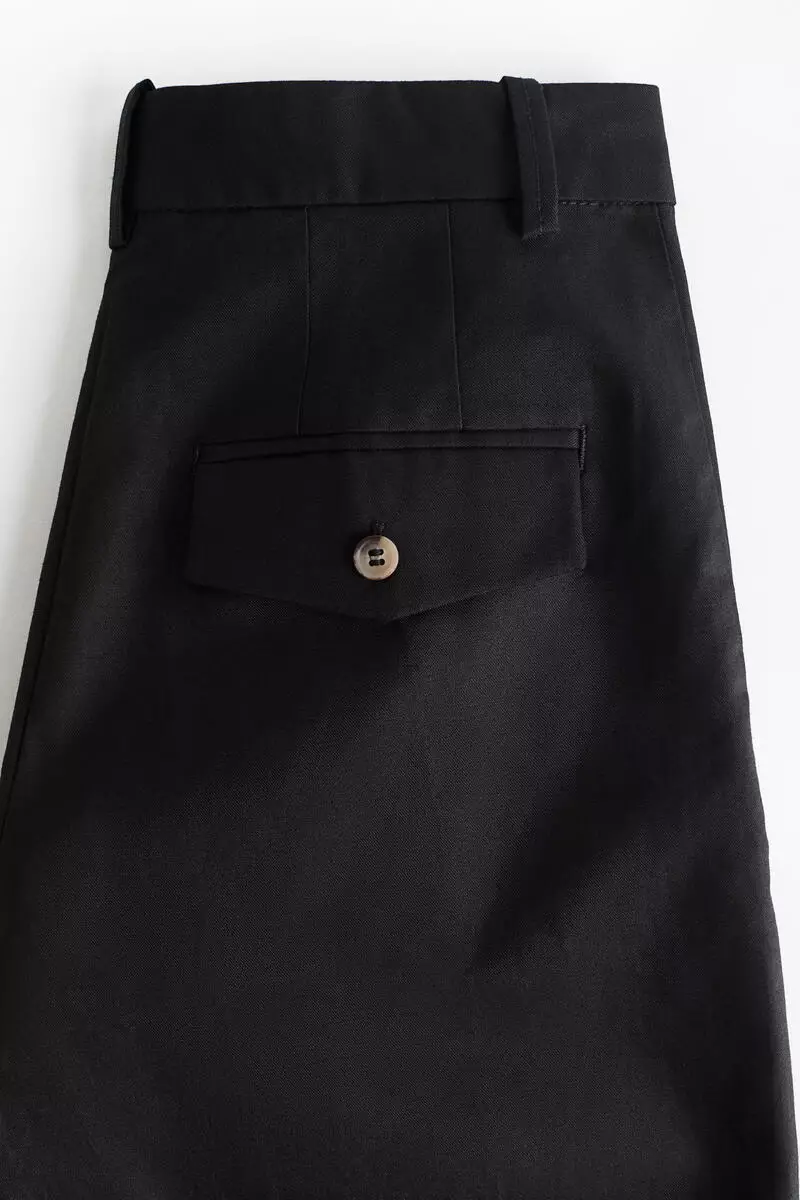 Linen-blend tailored shorts