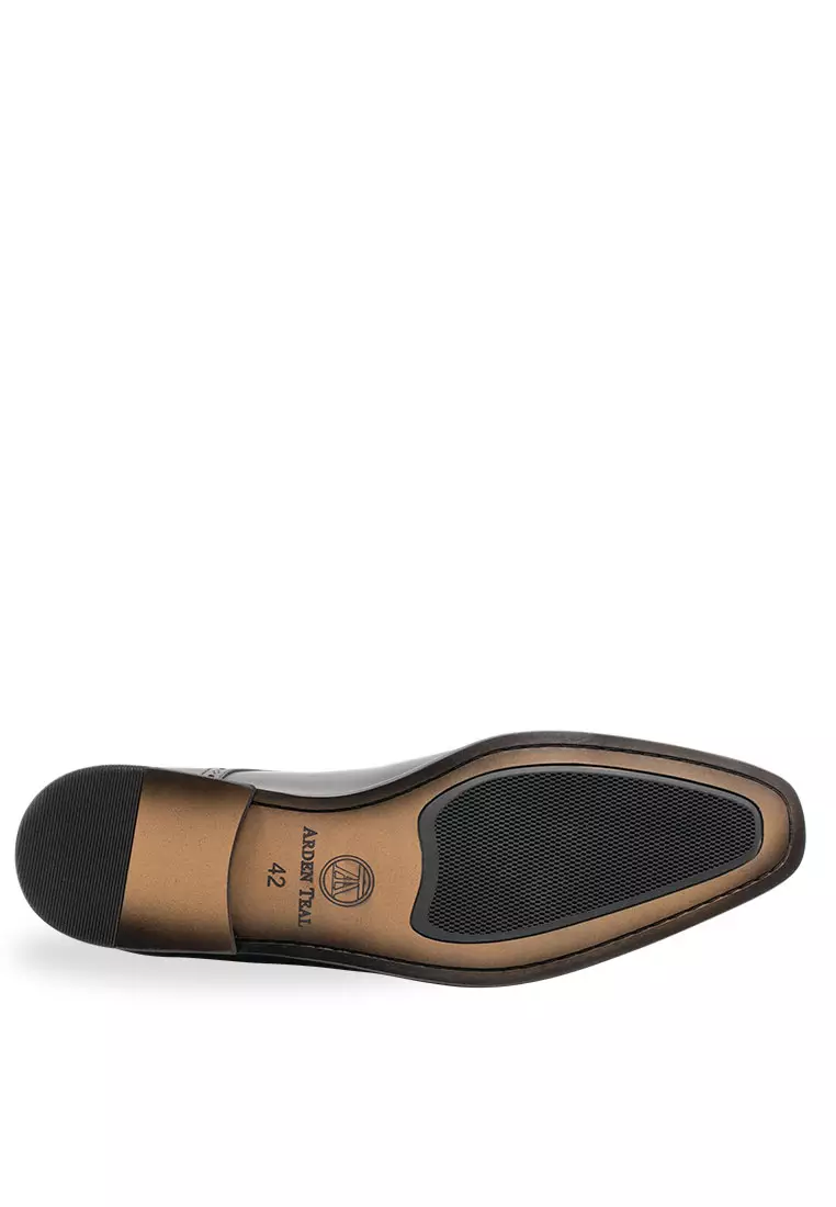 Olivos 獎章黑德比鞋