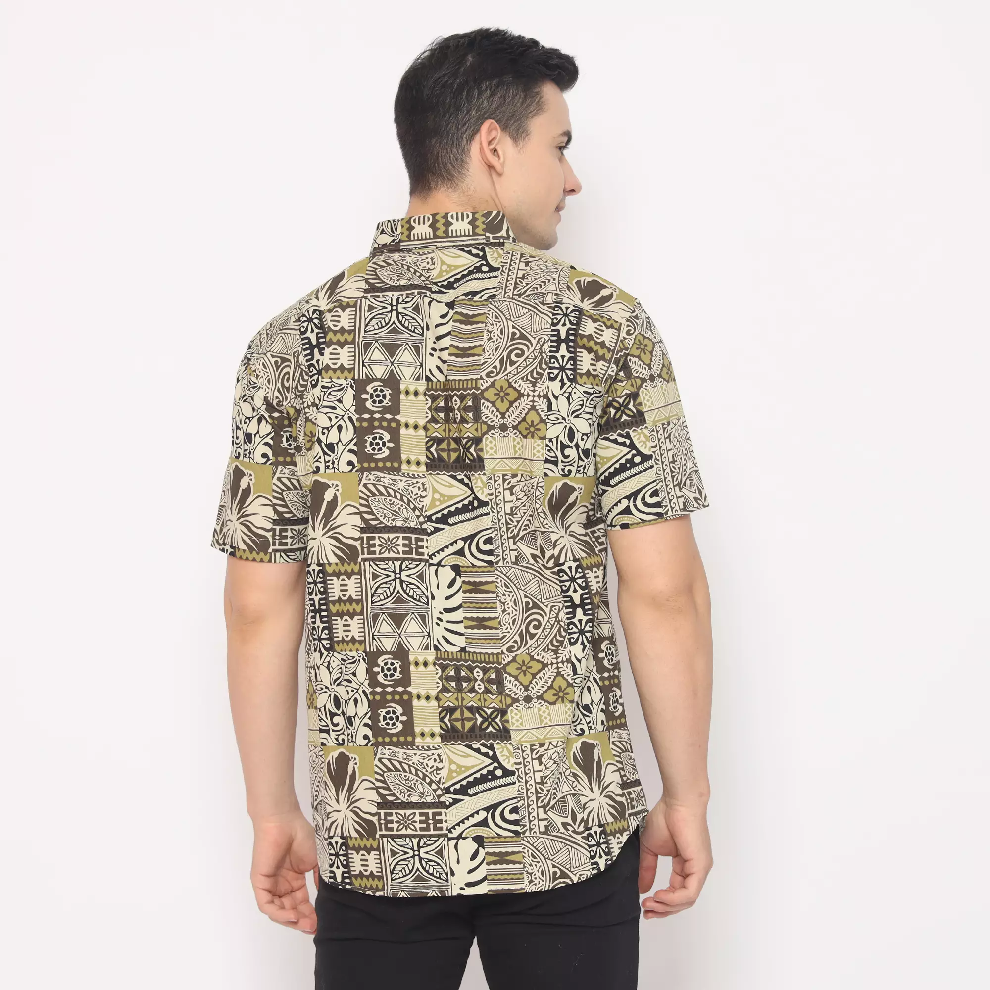 Platini Kemeja Hawai Pria Lengan Pendek Coklat 132106