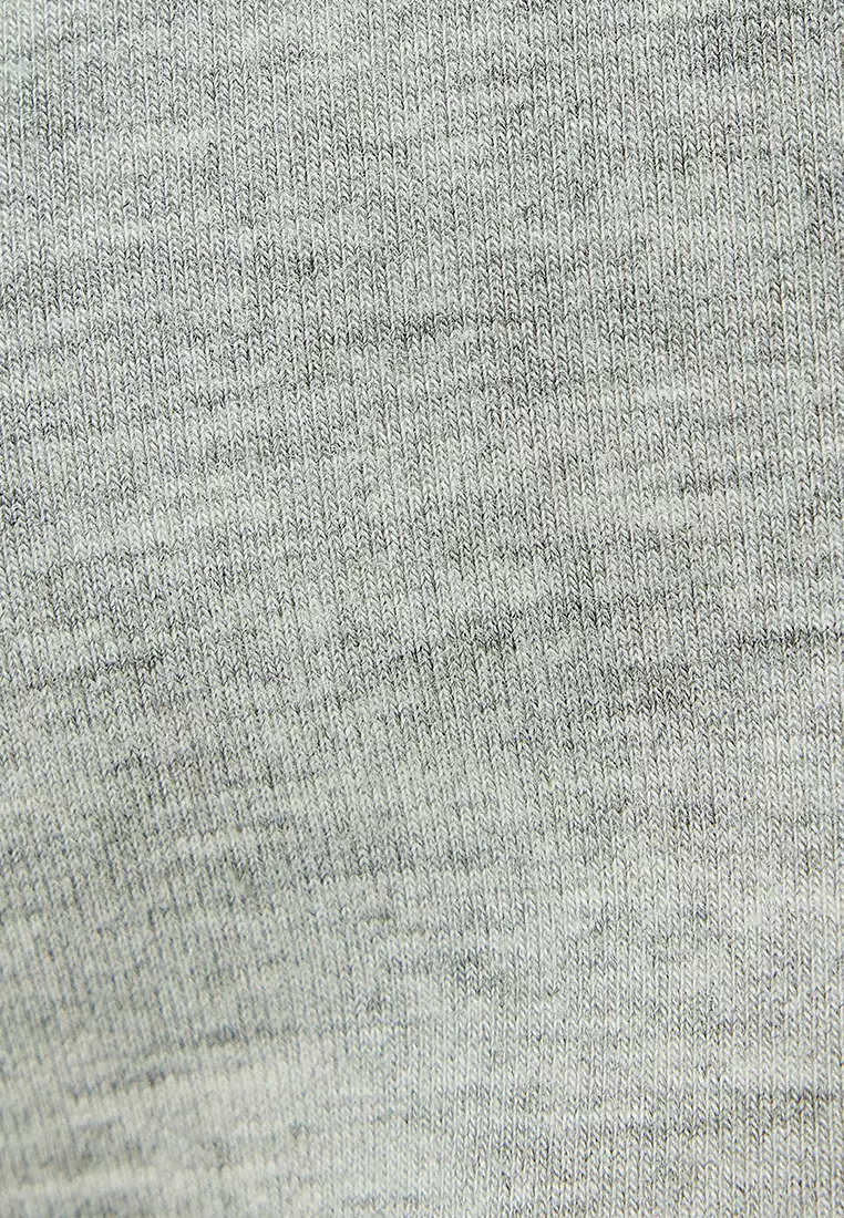 Basic Polo Neck Sweatshirt With Half Zipper Detail