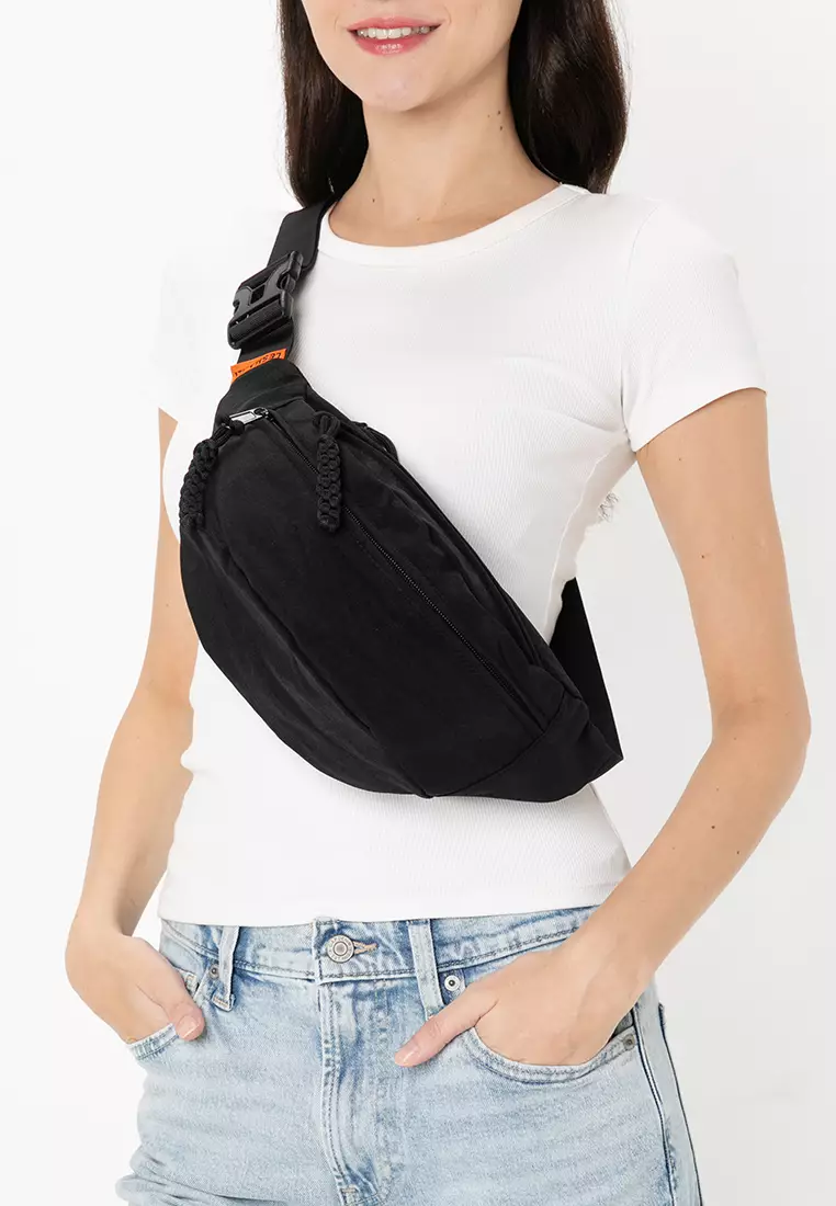 輕盈防水旅行腰包