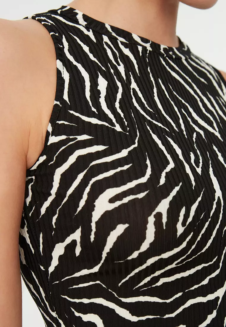 Print Fitted Crop Top