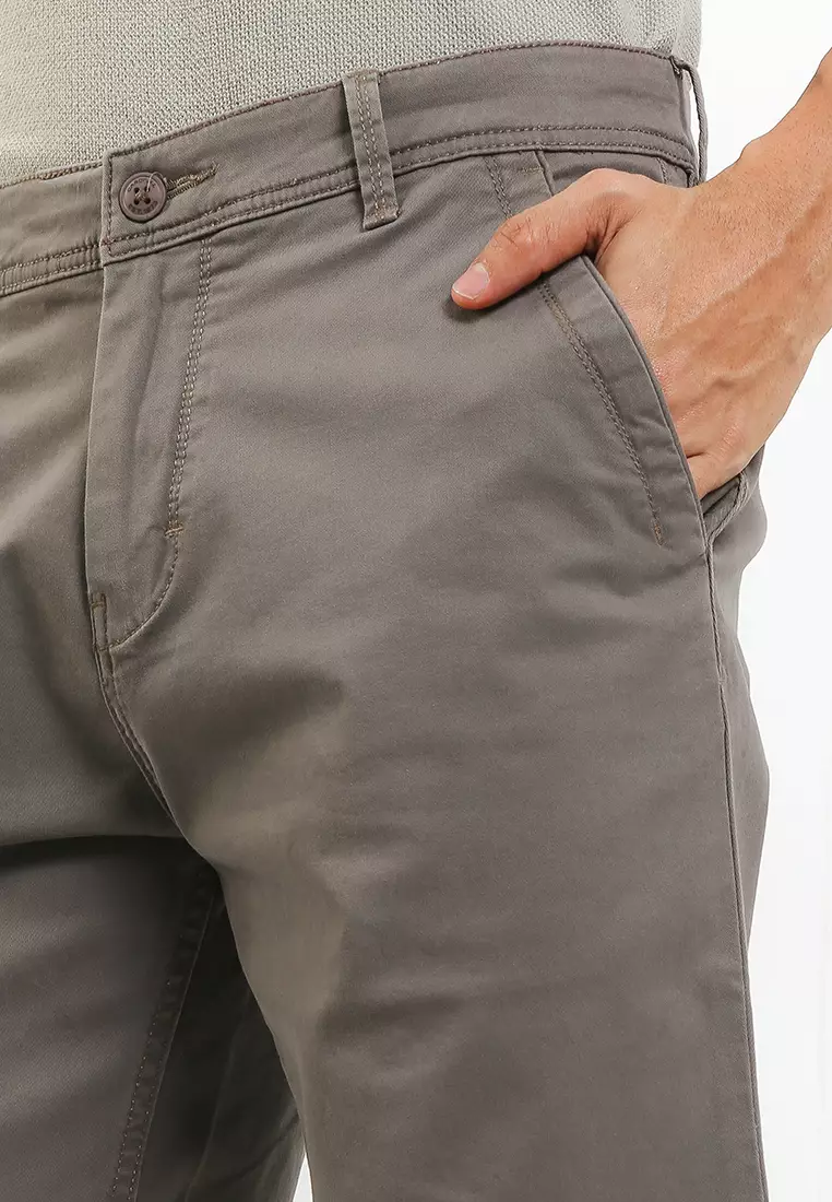 Ccsl Celana Pendek Bermuda