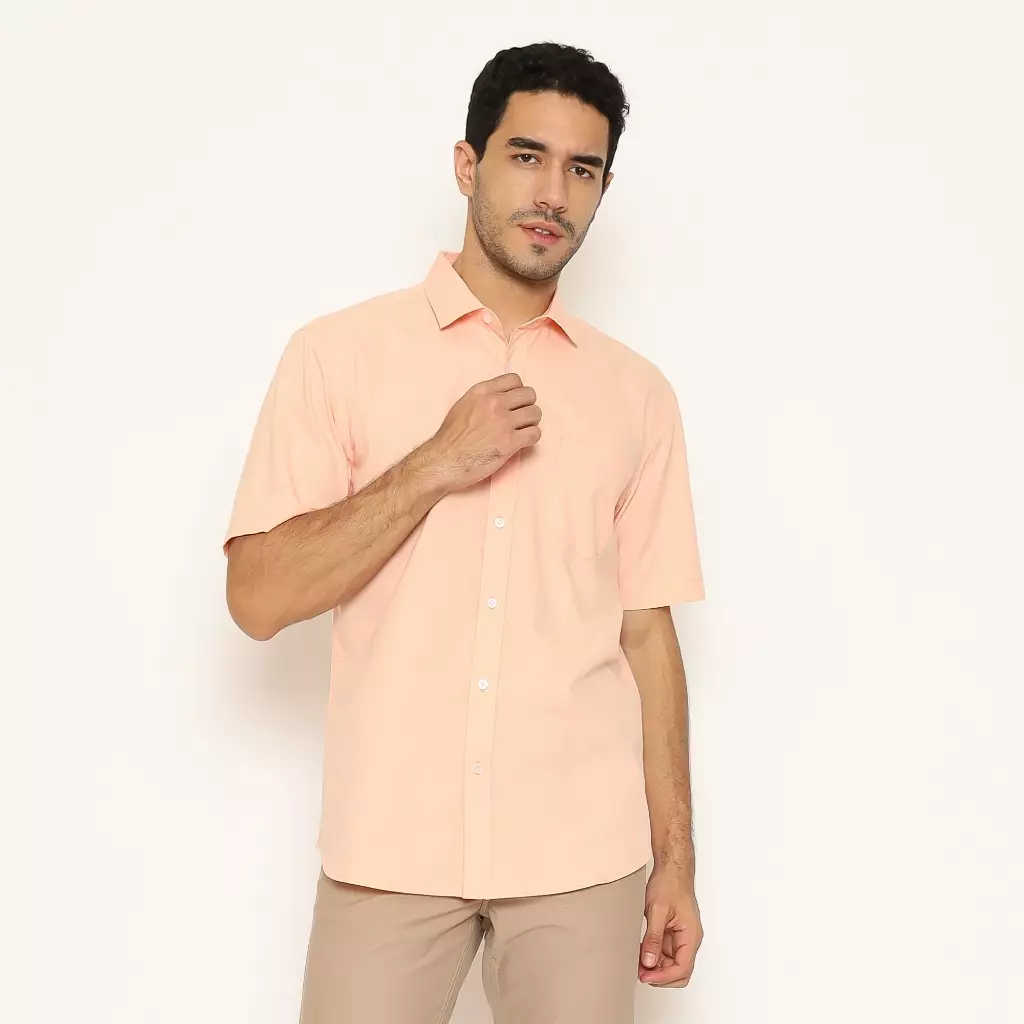 AMK Kemeja Pria Lengan Pendek SHS ITO S/S Peach
