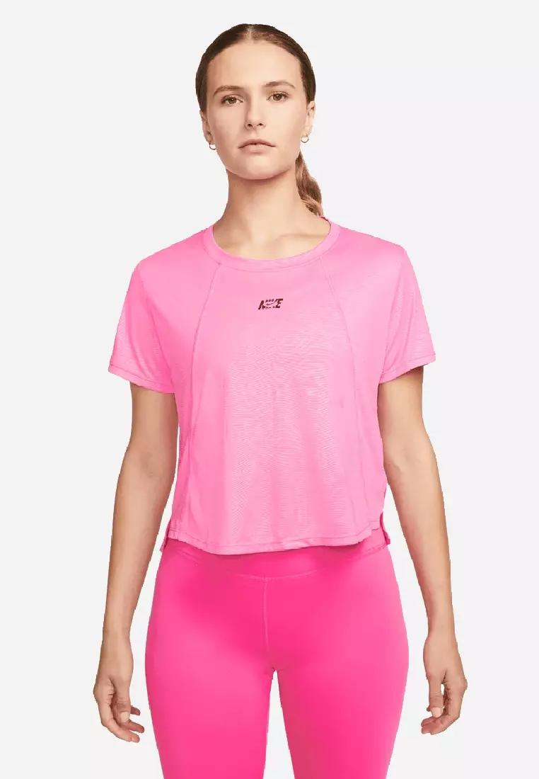 Iconic nike womens best sale