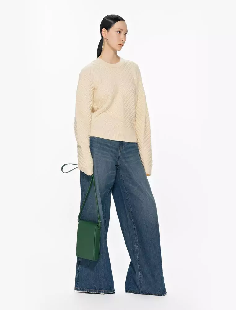 Long-sleeved cashmere pullover