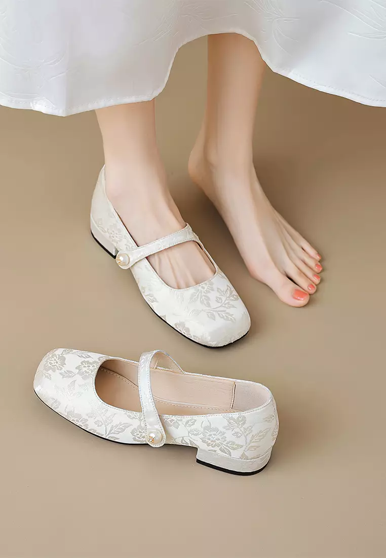 2.5CM Pearl Strap Satin Mary Jane Shoes WW633-1