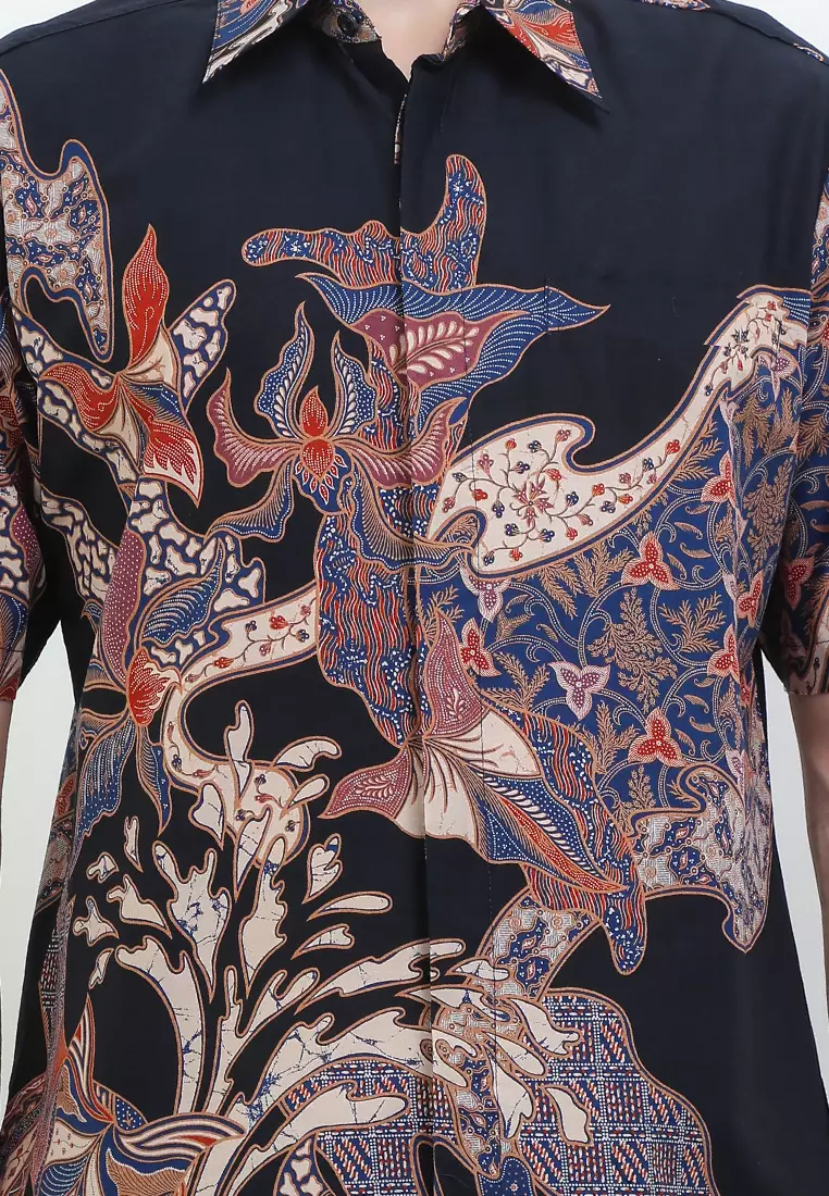 Hem Body Fit Batik Daun