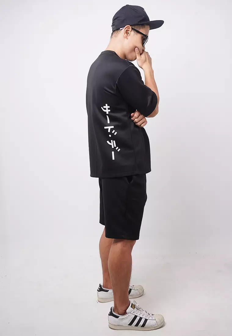MTJ31 Kaos Oversize Distro Pria Katakana Vertikal Hitam