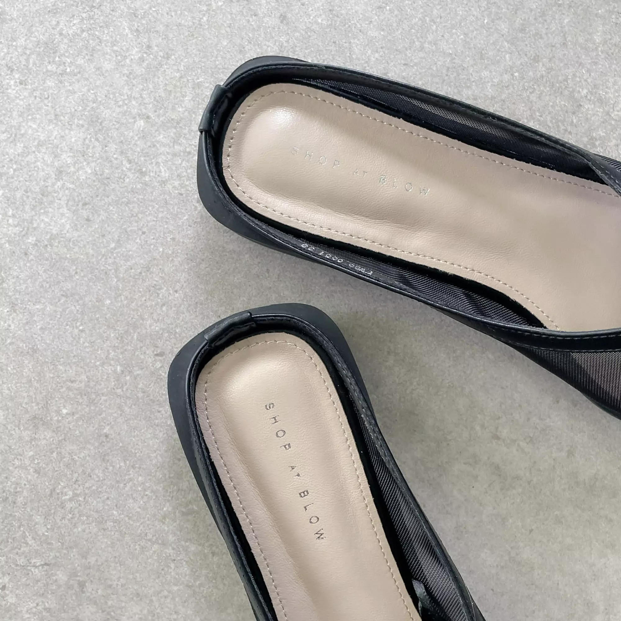 Blow Iva Mules Flats Sandal Wanita FWBO 0001