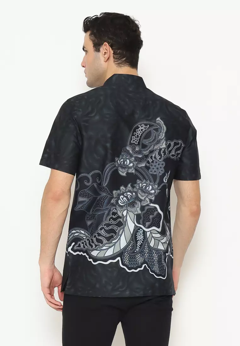 MAGINOT BATIK FURING EXCLUSIVE JIVA Batik FURING EXCLUSIVE Pria Slim Fit Lengan Pendek