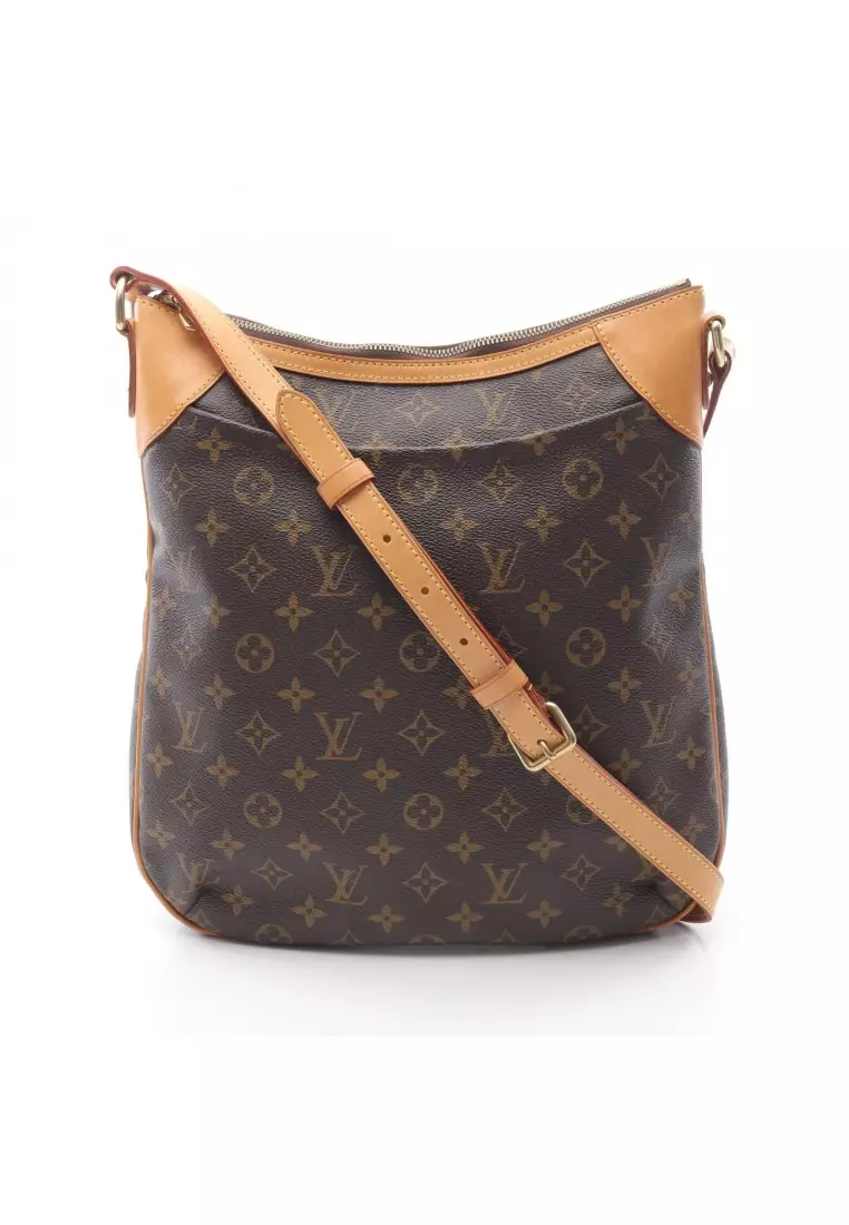 Pre-Loved Louis Vuitton Odeon MM monogram Shoulder bag PVC leather Brown