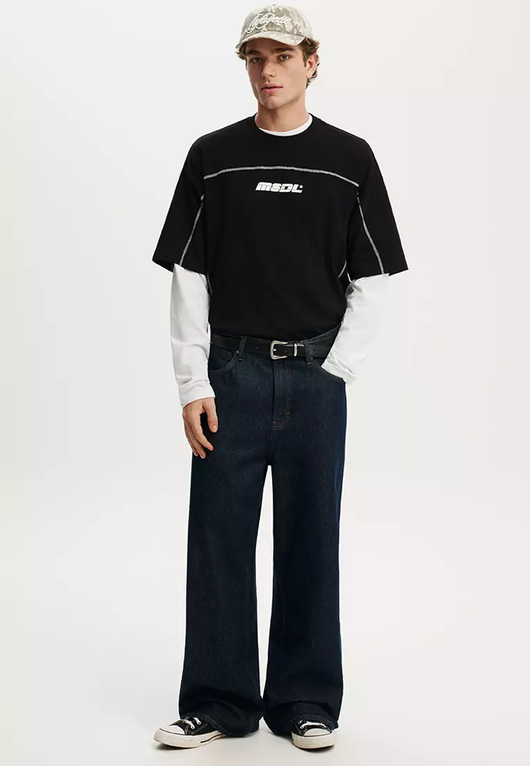 Cropped Fit Graphic T-Shirt