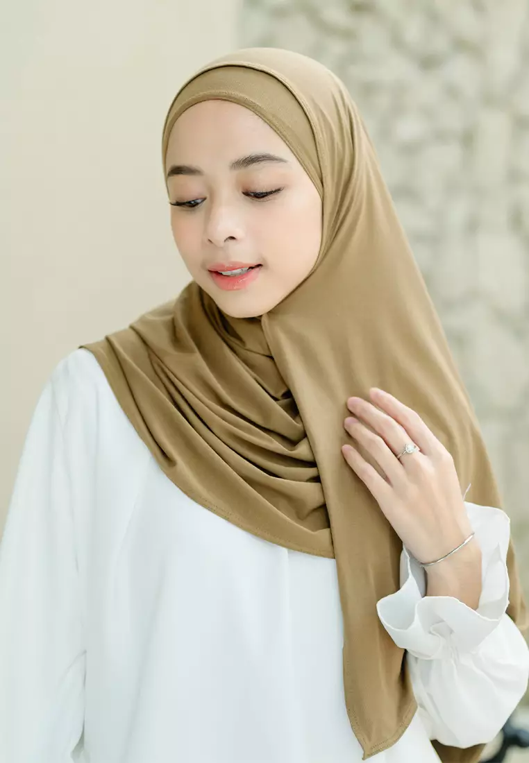 Tana Shawl Olive Sheen