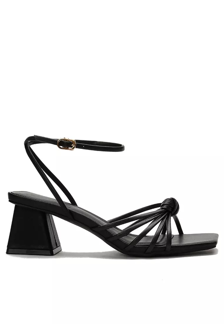 Discount on Twenty Eight Shoes  shoes - SKU: 5CM Twist Strap Mid Heel Sandals TE8398-6