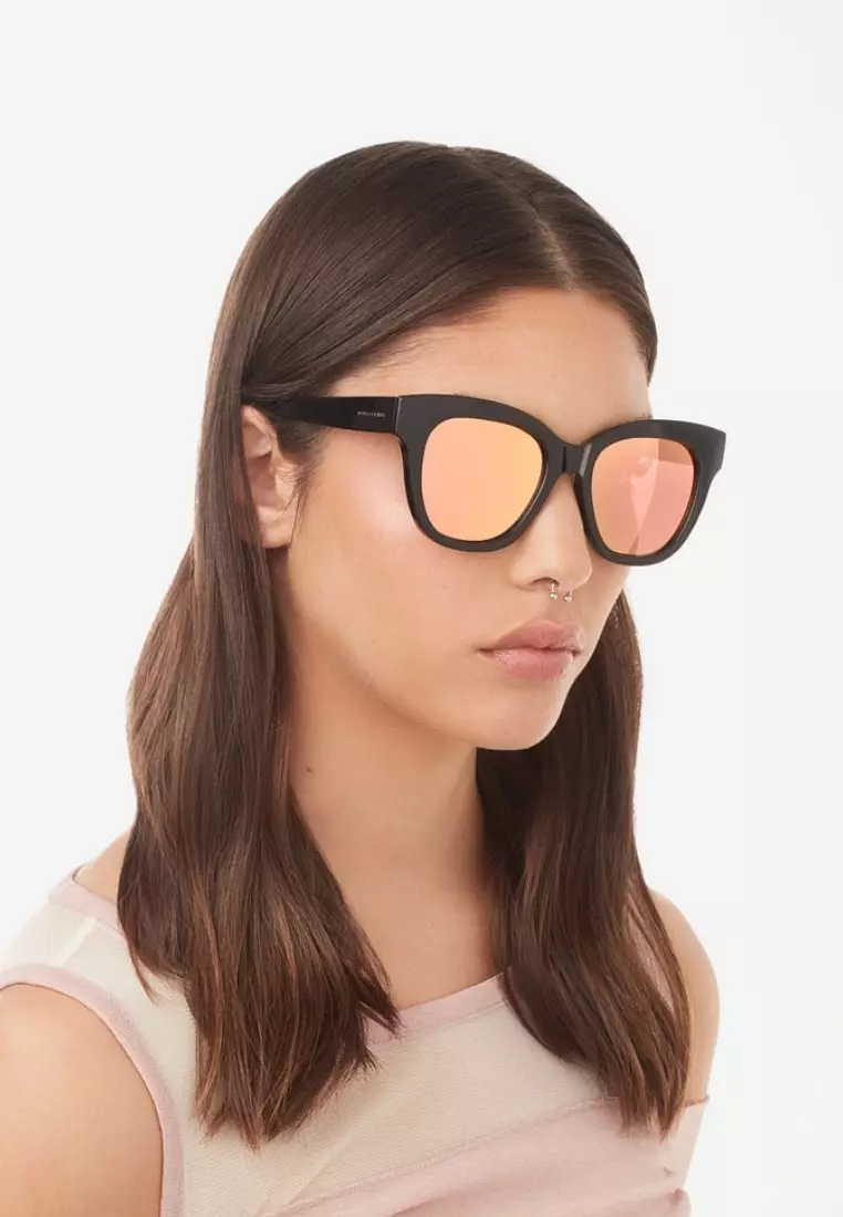 HAWKERS Audrey Neuve Polarized Black Pink Sunglasses For Men And Women, Unisex. Official Product Designed In Spain