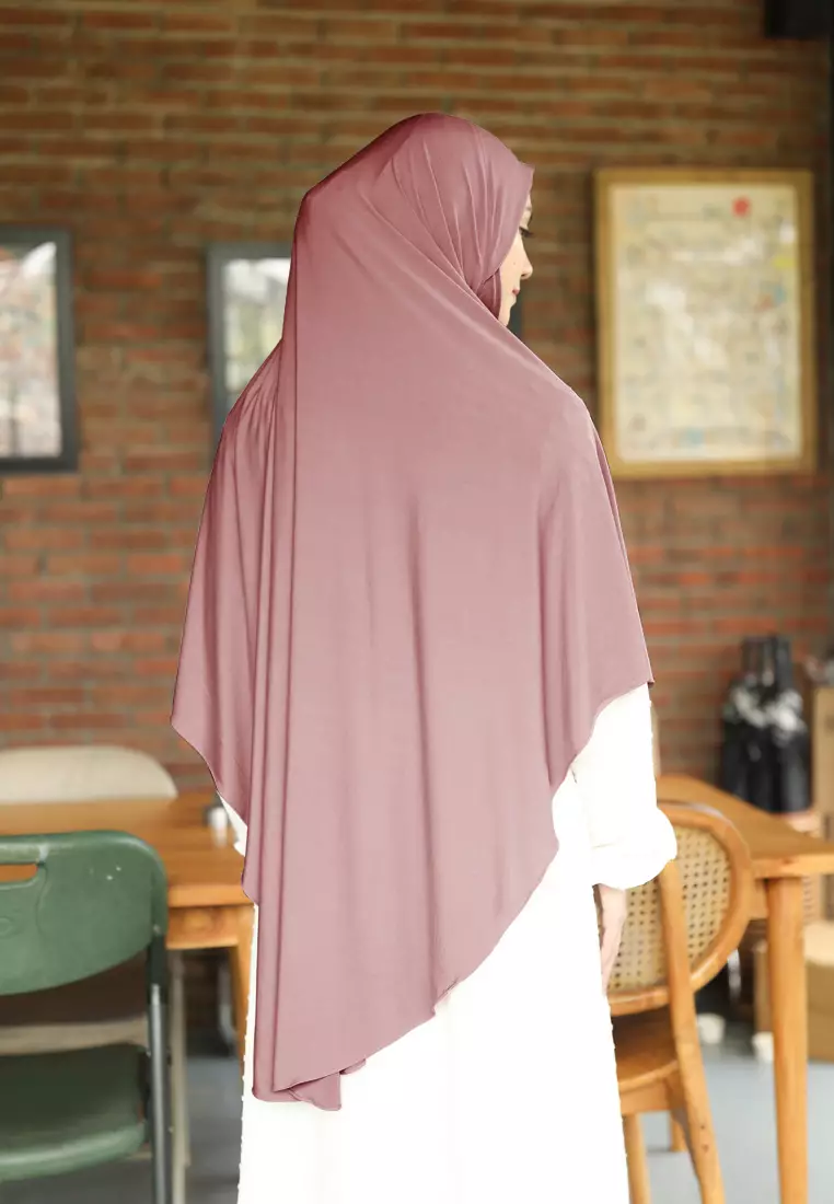 Cotton Bee - Lanna Bergo Malay | Hijab Instan Syari | Kerudung - Roses