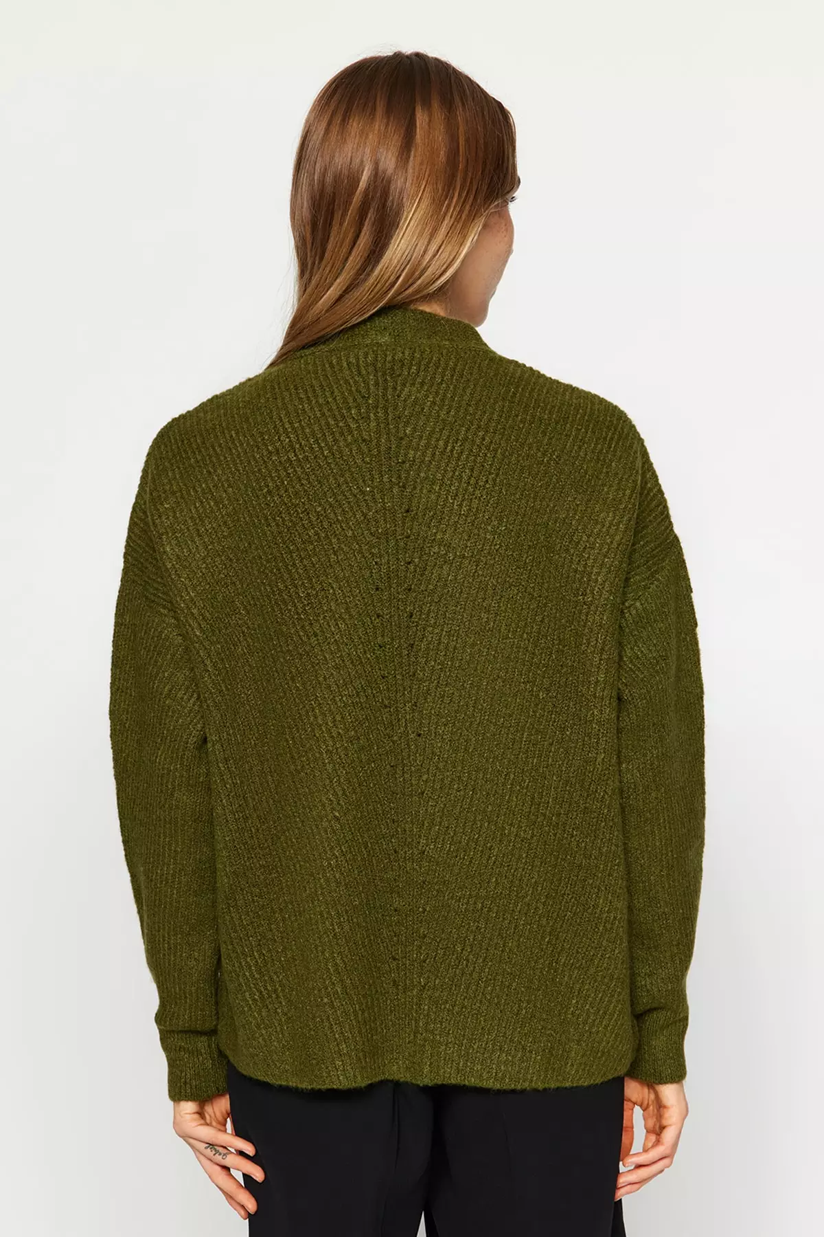 Khaki Wide Fit Soft Textured Pocket Detailed Knitwear Cardigan Twoaw24Hi133