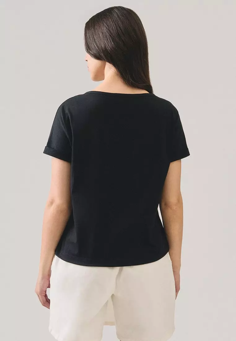 Dolman Top With Contrast Oar