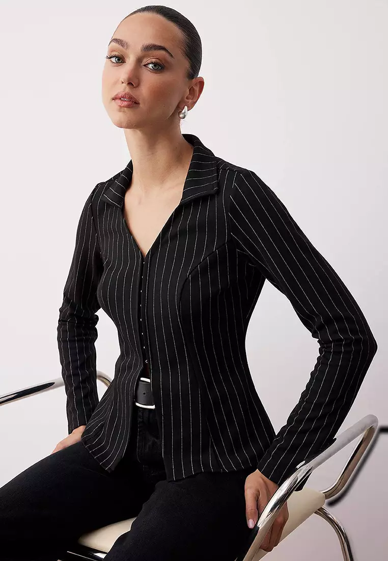 Black Striped Polo Collar Hooked Fitted/Fits Body Flexible Knitted Blouse Twoaw26Bz00038